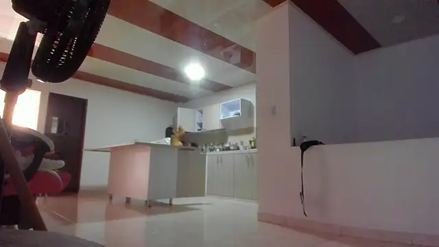 Snapshot of tatiana_big_ass_boobs chatting on 02-22-25, 03:47 tatiana big ass boobs online show from 02-22-25, 03:47