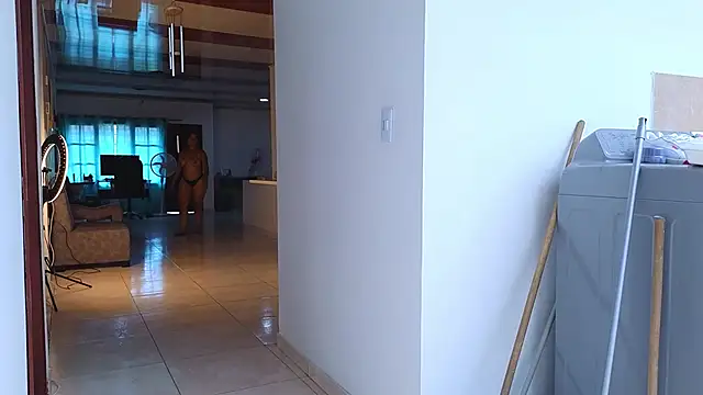 Snapshot of tatiana_big_ass_boobs chatting on 10-15-25, 05:13 tatiana big ass boobs online show from 10-15-25, 05:13