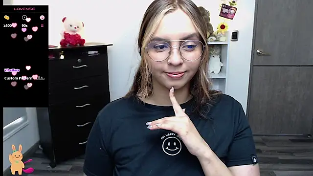 Snapshot of Valery7rose_ chatting on 12-01-24, 08:42 Valery7rose  online show from 12-01-24, 08:42