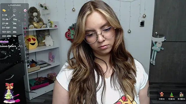 Snapshot of Valery7rose_ chatting on 12-05-24, 12:08 Valery7rose  online show from 12-05-24, 12:08
