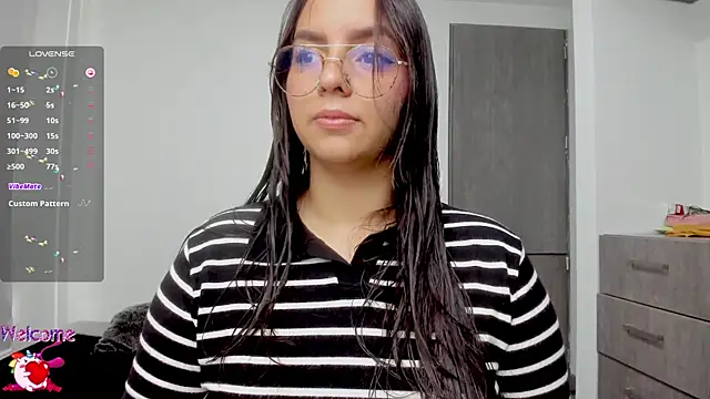 Snapshot of Valery7rose_ chatting on 10-07-25, 02:58 Valery7rose  online show from 10-07-25, 02:58