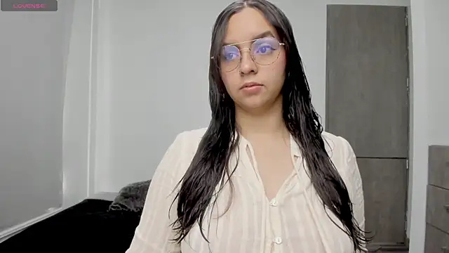 Snapshot of Valery7rose_ chatting on 10-09-25, 02:59 Valery7rose  online show from 10-09-25, 02:59