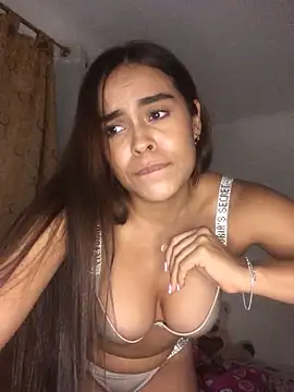 JuanaSimons online show from 10-04-25, 02:09