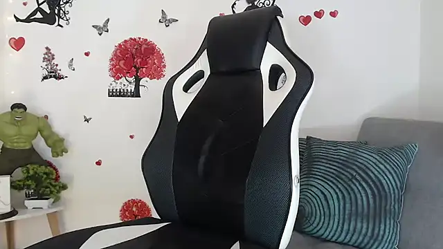 Snapshot of Angel_bran chatting on 09-11-25, 05:24 Angel bran online show from 09-11-25, 05:24