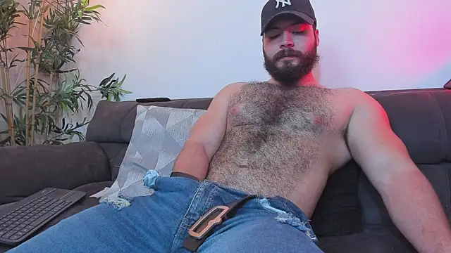 Snapshot of SebastianVilla_ chatting on 06-07-26, 12:15 SebastianVilla online show from 06-07-26, 12:15