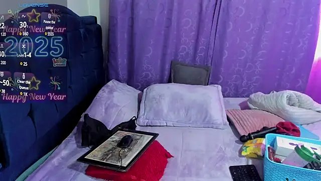 Kenia oz online show from 01-14-25, 02:32