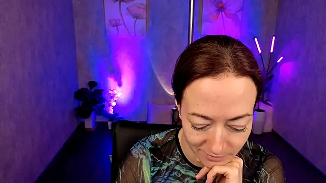 kimberlyray777 online show from 02-07-25, 11:01