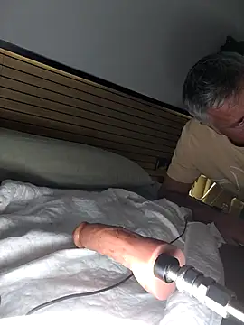 parejamlga58 online show from 04-21-26, 09:39