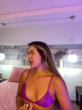 Emilia Bakerr online show from 01-27-25, 09:22