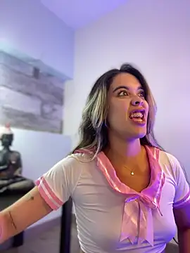 Emilia Bakerr online show from 02-17-25, 09:08