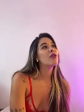 Emilia Bakerr online show from 03-07-25, 08:33