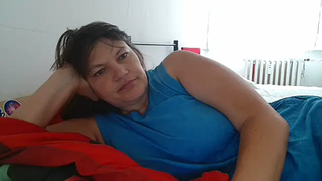 Snapshot of Lucinka1 chatting on 09-22-25, 07:10 Lucinka1 online show from 09-22-25, 07:10