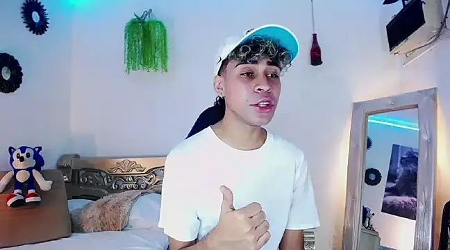 huge armound online show from 02-01-25, 04:44