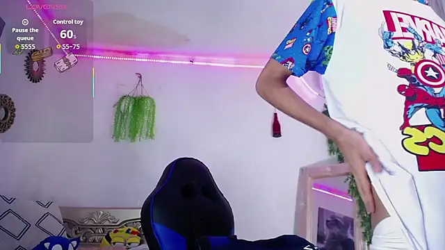 huge armound online show from 11-19-25, 06:08