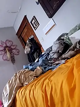 sweetkitty111 online show from 01-12-25, 02:45