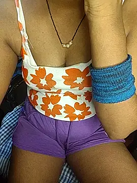 Snapshot of Telugu_ammayi_pooja chatting on 09-15-25, 05:13 Telugu ammayi pooja online show from 09-15-25, 05:13