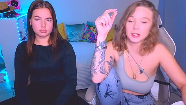 Snapshot of Karen_morris chatting on 12-06-24, 10:38 Karen morris online show from 12-06-24, 10:38