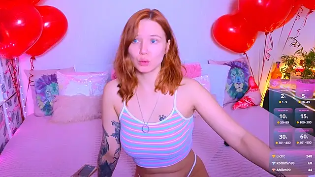 Snapshot of Karen_morris chatting on 02-15-25, 12:01 Karen morris online show from 02-15-25, 12:01