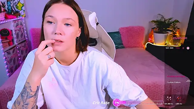 Snapshot of Karen_morris chatting on 12-02-25, 03:56 Karen morris online show from 12-02-25, 03:56