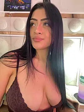 lucianaroy online show from 02-17-25, 07:42