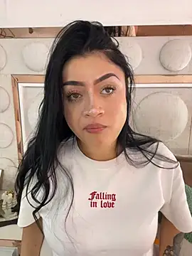 lucianaroy online show from 03-05-25, 09:48