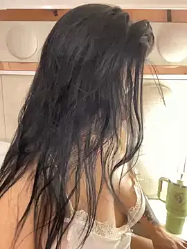 lucianaroy online show from 03-14-25, 06:10