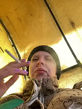 LikaCat online show from 02-20-25, 06:06