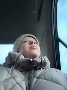 LikaCat online show from 11-13-25, 01:59