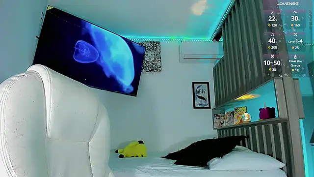 Ashlycuute online show from 09-14-25, 03:49