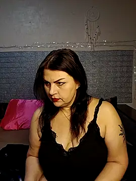 kataleya94 online show from 01-12-26, 05:56