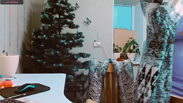 RosaJil online show from 12-20-24, 02:27