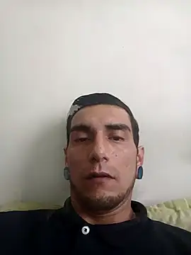 Bogotano1312 online show from 10-26-25, 01:39