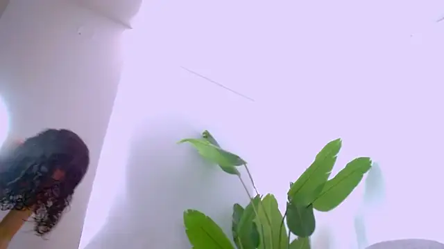 Snapshot of Sara_ow chatting on 02-09-26, 07:29 Sara ow online show from 02-09-26, 07:29