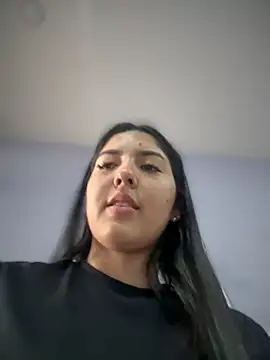 MarianaBenz online show from 02-06-25, 08:23