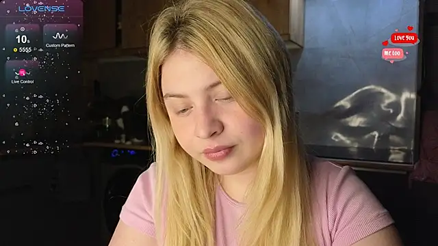 shy blondiee online show from 04-30-26, 09:30