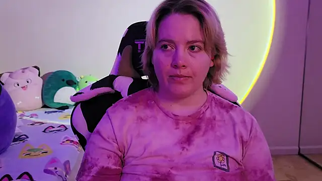 InternetFairy XO online show from 12-29-24, 03:13