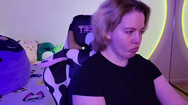 InternetFairy XO online show from 01-20-25, 10:07