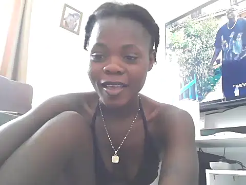 Snapshot of petiteebony_81 chatting on 02-02-25, 07:20 petiteebony 81 online show from 02-02-25, 07:20