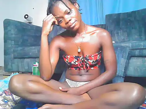 Snapshot of petiteebony_81 chatting on 02-08-25, 02:26 petiteebony 81 online show from 02-08-25, 02:26