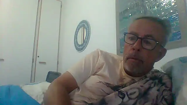 tuggy59 online show from 09-24-25, 05:11