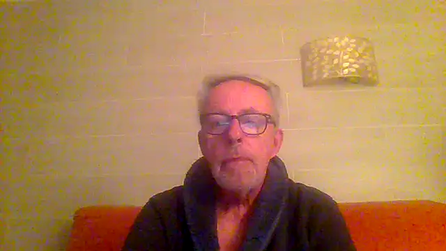 tuggy59 online show from 03-08-26, 05:55