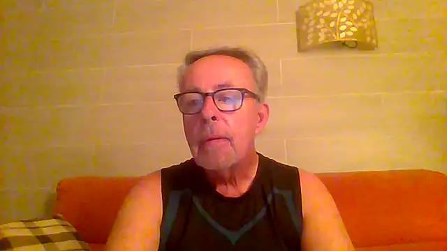 tuggy59 online show from 07-22-26, 04:04