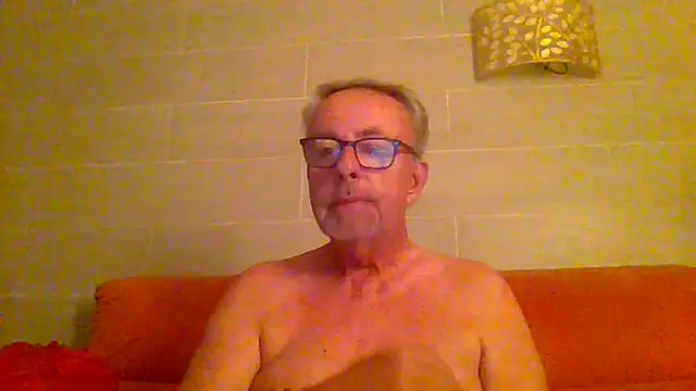 tuggy59 online show from 07-25-26, 04:54
