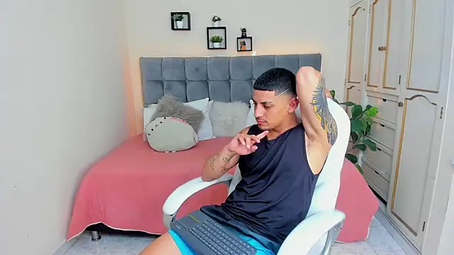 Alex cute77 online show from 01-10-25, 02:55