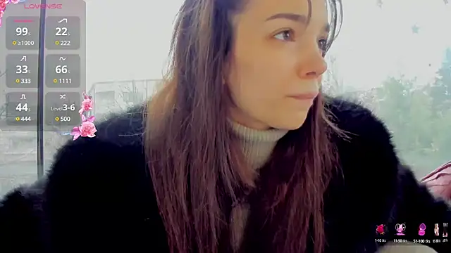 Sassy Teen online show from 12-28-24, 10:03