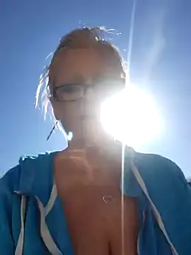 Snapshot of Southern_Bella chatting on 02-02-25, 07:46 Southern Bella online show from 02-02-25, 07:46