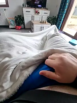 Snapshot of hairydickfr chatting on 02-25-25, 12:34 hairydickfr online show from 02-25-25, 12:34