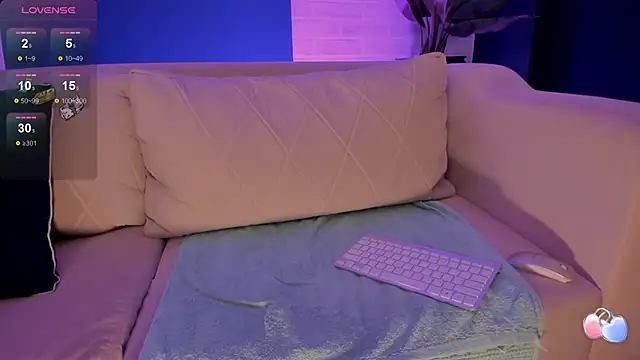 LindseyMoss online show from 01-16-25, 06:35