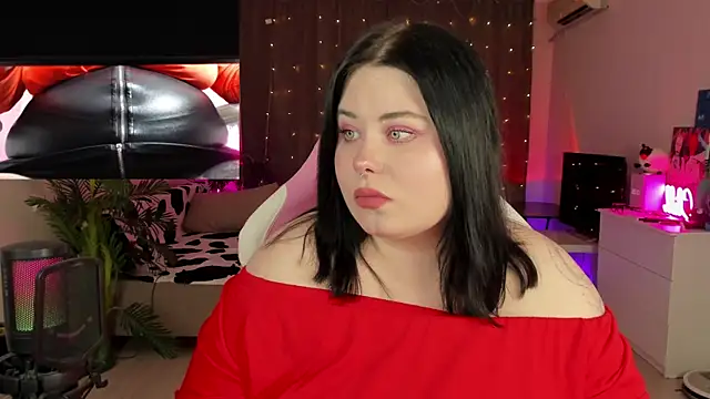 Snapshot of Akemi_BBW chatting on 10-08-25, 06:27 Akemi BBW online show from 10-08-25, 06:27