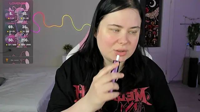 Snapshot of Akemi_BBW chatting on 07-08-26, 08:19 Akemi BBW online show from 07-08-26, 08:19